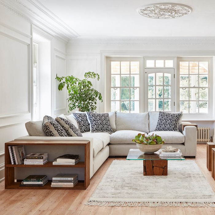 Manhattan Corner Unit